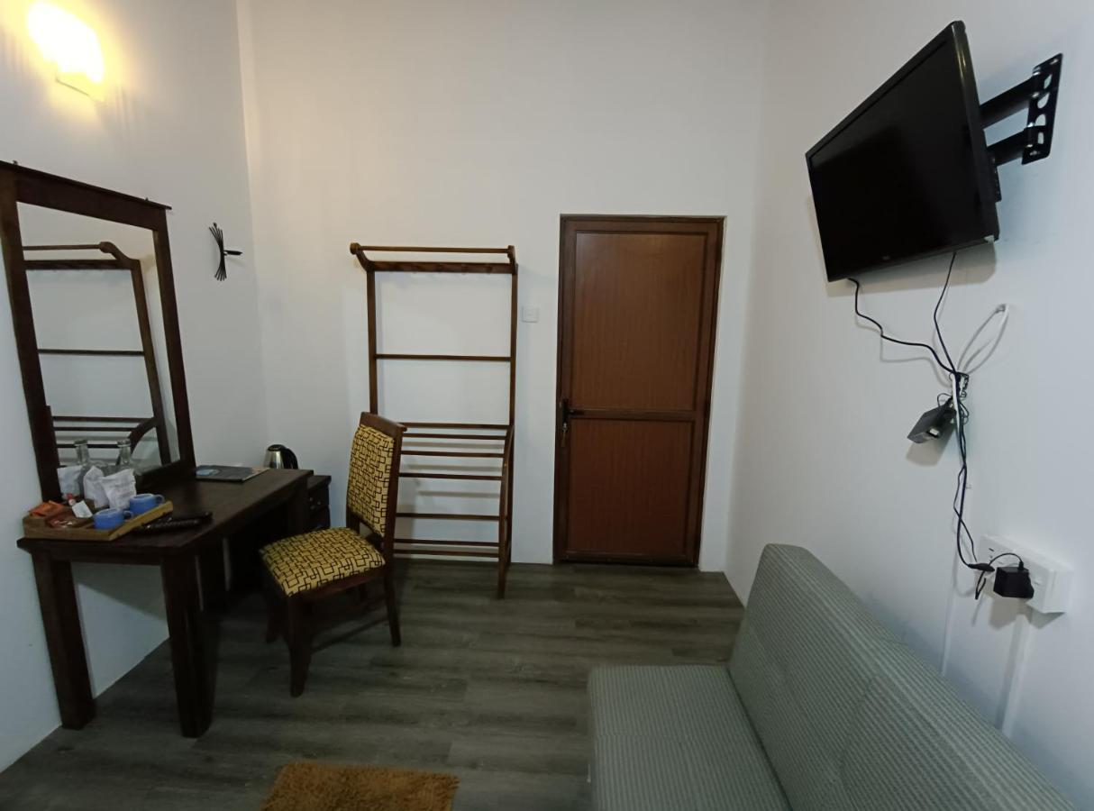 Sarah Holiday Resort Haldummulla Exterior foto